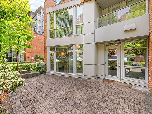 4th image of 638 W 45th Ave #201