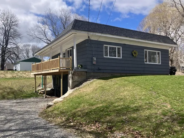 120 Rankin Street, Rockland, ME 04841