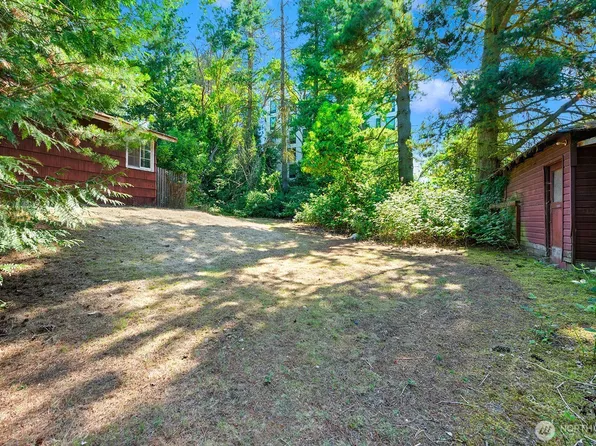 17552 12th Avenue NE, Shoreline, WA 98155