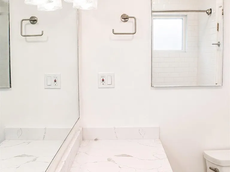 1511 Gough St — Photo 19