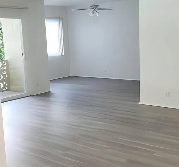 5000 Coldwater Canyon Ave #2 — Photo 2