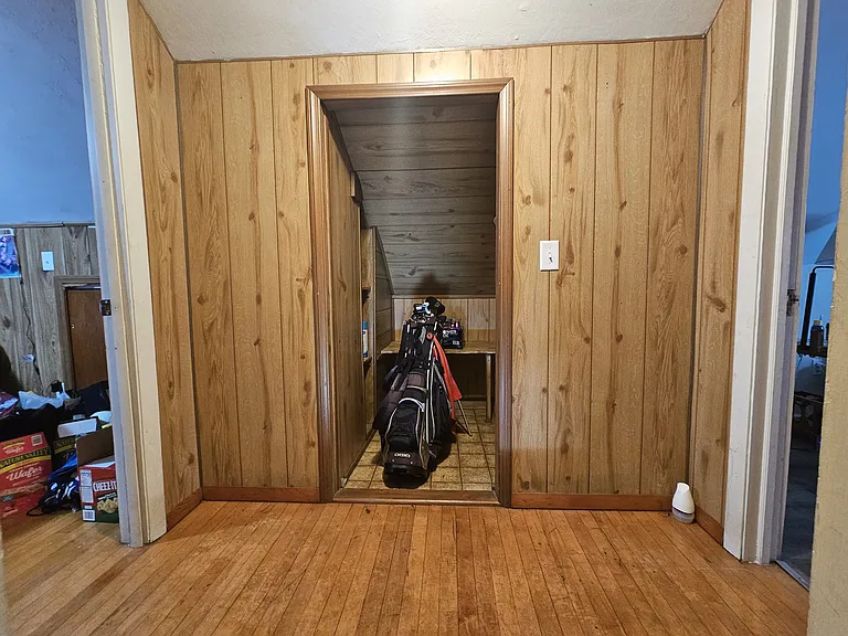 18 Dudley St — Photo 36