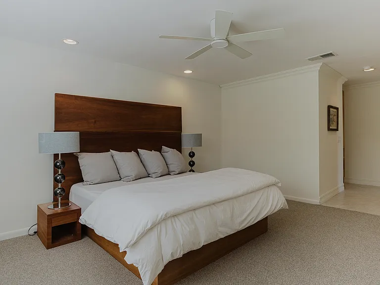 9277 Vista Del Lago #39B — Photo 5