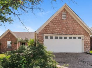 7439 Overcreek Ln, Memphis, TN 38133