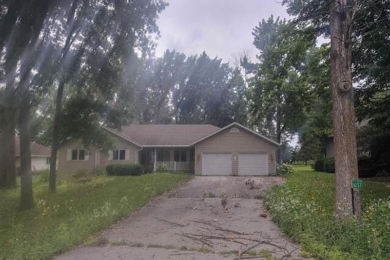 1st image of 6257 Tielens Rd