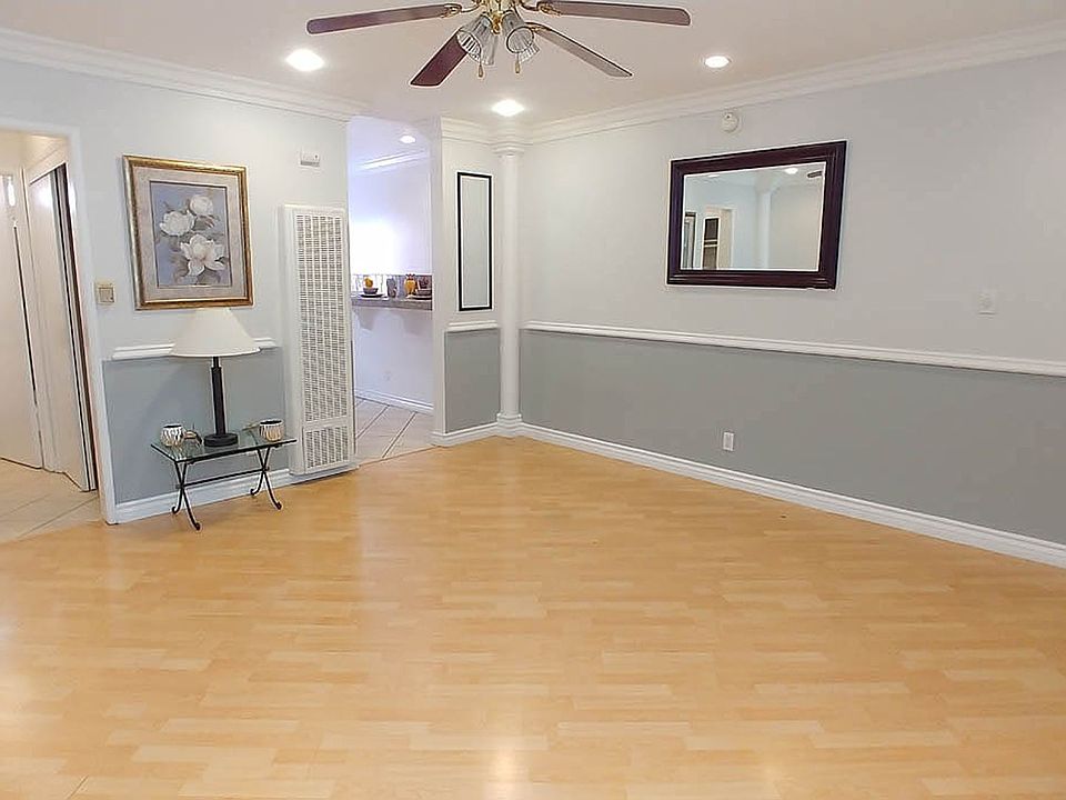 1st image of 1225 N Edgemont St APT 17