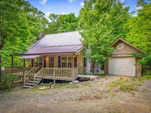 118 Foxfire Rd, Blairsville, GA 30512