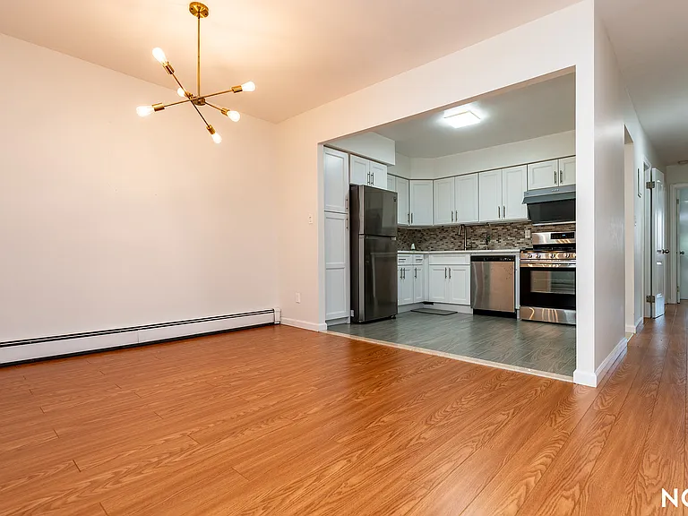37-40 61st St #3 — Photo 7