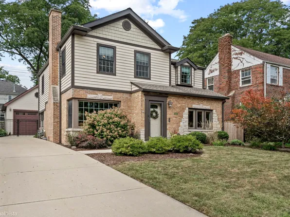 732 S Ashland Ave, La Grange, IL 60525