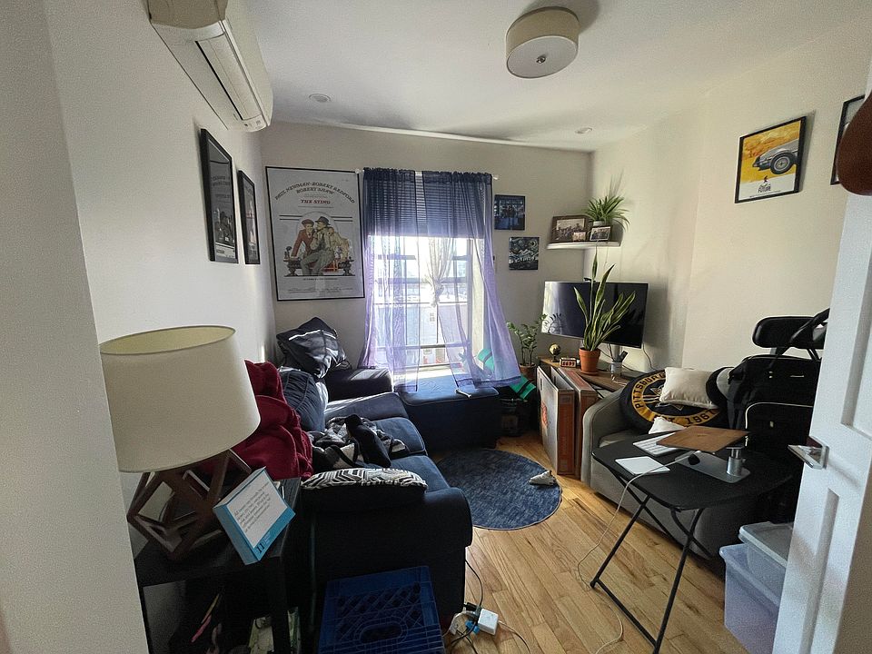 1st image of 338 Clifton Pl APT 4R