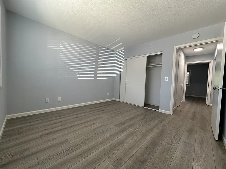 22032 Arbor Ave #A — Photo 7