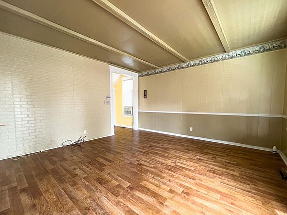 2nd image of 1609 Franklin Ave