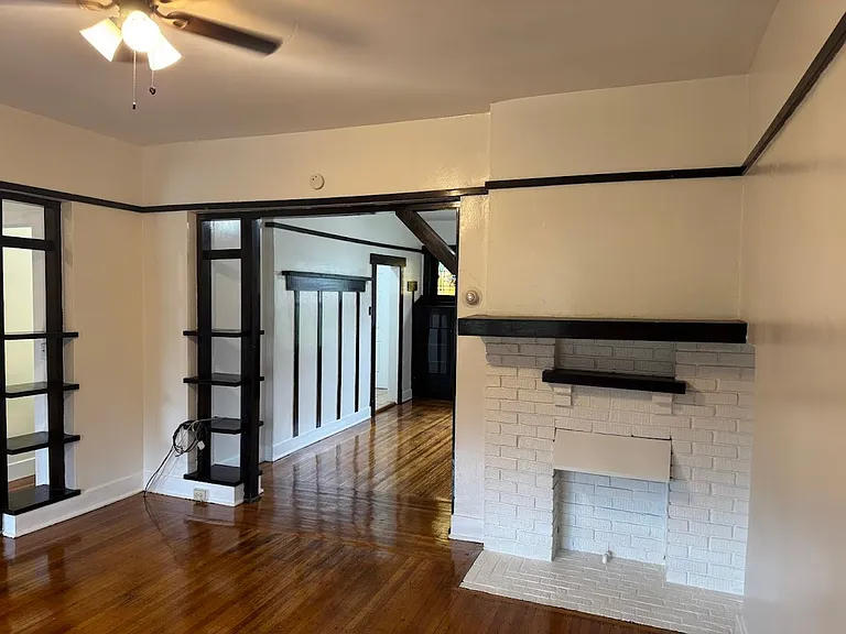 1651 Chislett St — Photo 14