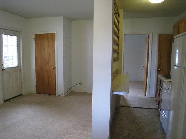 Kitchen/ Living room