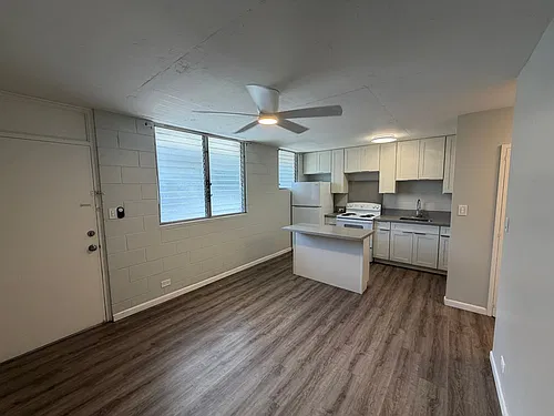 Floor plan 204