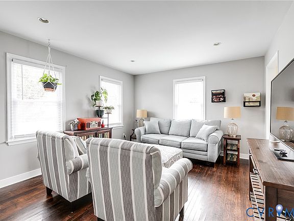 5th image of 10520 W Providence Rd