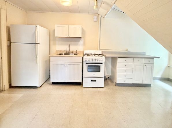 83 Sachem St #3R