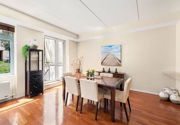 5th image of 270 W 19th St APT 1B