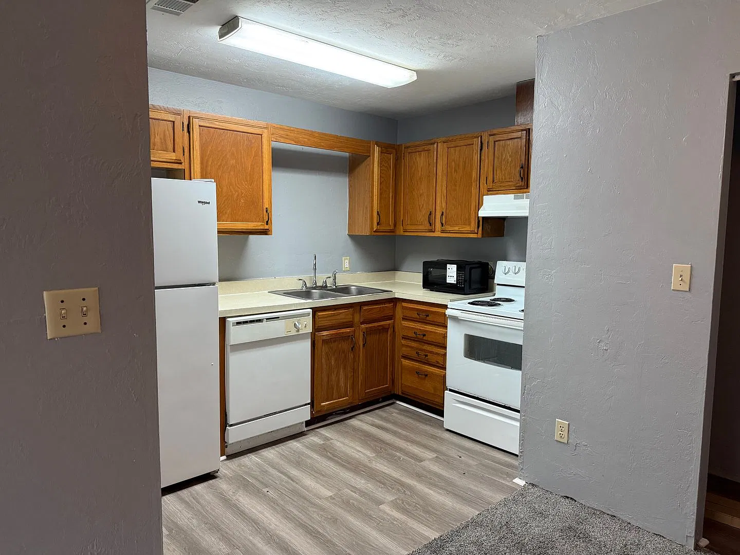 2 Bd/1 Ba near UF- 857 sq/ft Apartment for rent — Photo 2