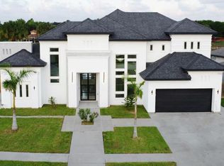 7332 Dominica Dr, Brownsville, TX 78520