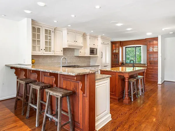119 E Montgomery Ave Unit 7, Ardmore, PA 19003