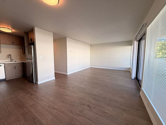 3rd image of 5209 Russell Ave NW #311