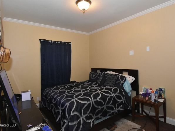 gulfport-mississippi-200680441 picture