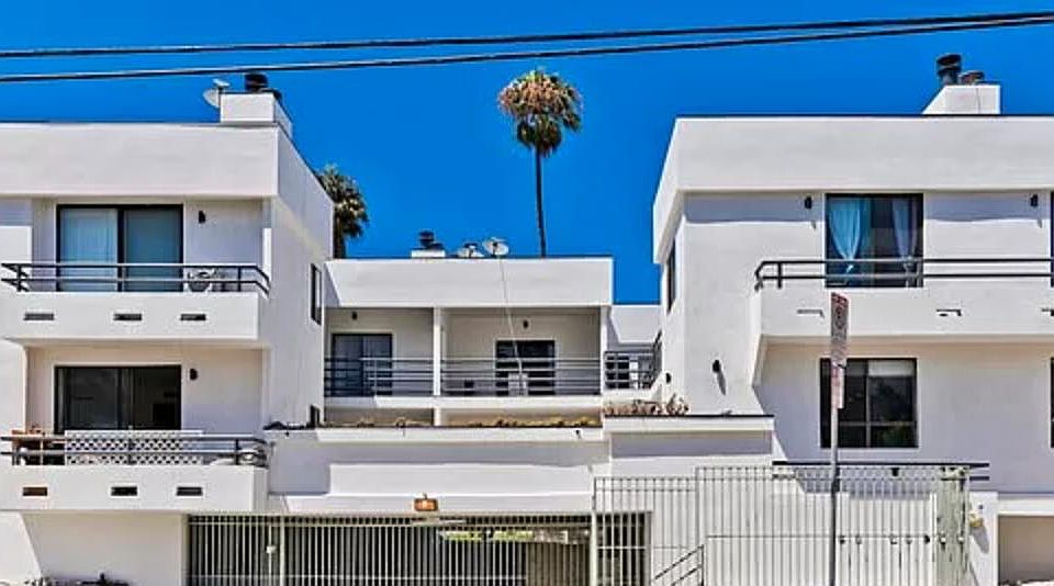 1st image of 2707 Abbot Kinney Blvd #203