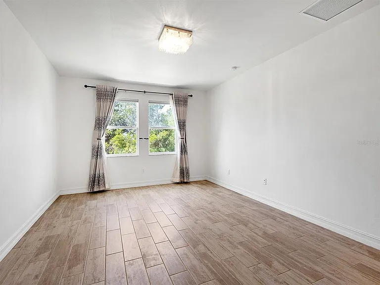 4401 Conchfish Ln — Photo 15