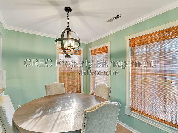 4th image of 2051 Presidio Dr