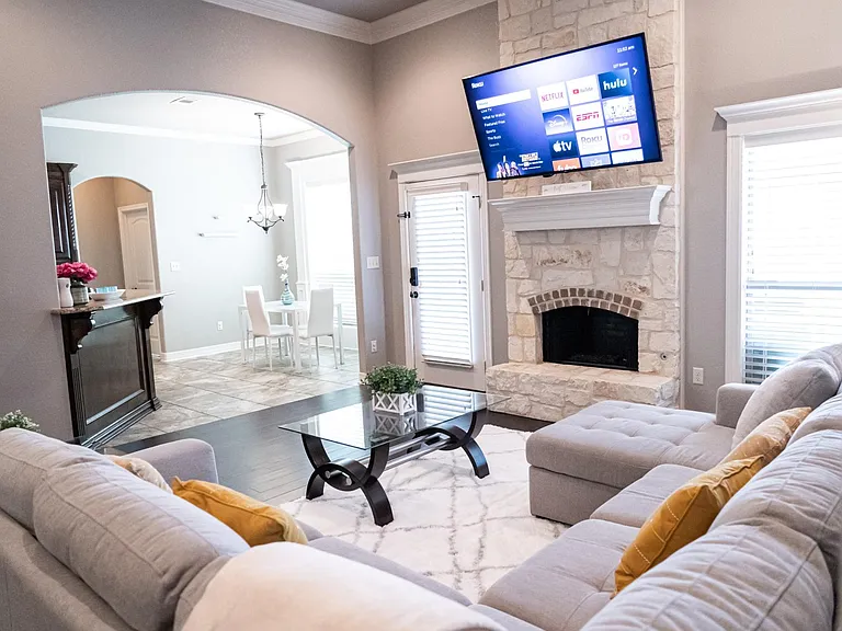 7352 Kingsport Ln — Photo 9