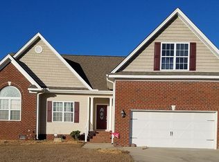 2177 Prudoe Bay Dr, Greenville, NC 27858