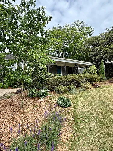 370 Clover St Photo 1