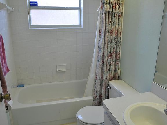 5th image of 9210 Buena Mesa Dr
