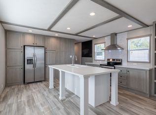 Green River Lake Commons, Campbellsville, KY 42718