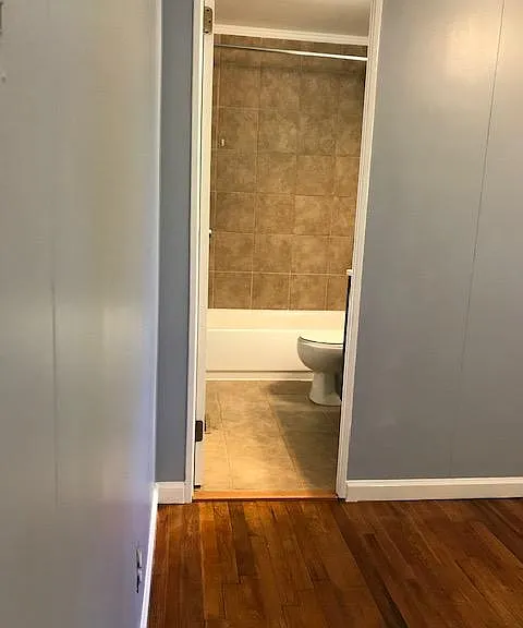 194 Habersham Dr — Photo 10