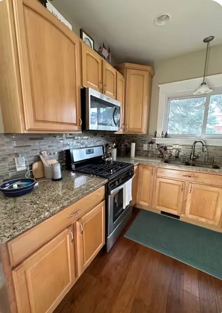 401 Pearl St — Photo 3
