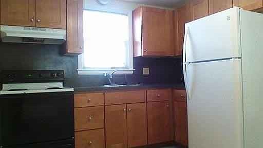 Granite countertops, new cabinets, new refridgerator