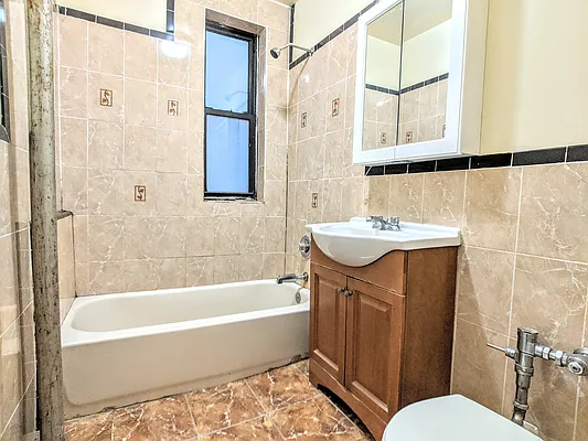 Rented by Citified Realty Group LLC | media 3