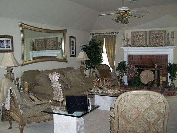 Very Large Living Room w/ Fireplace