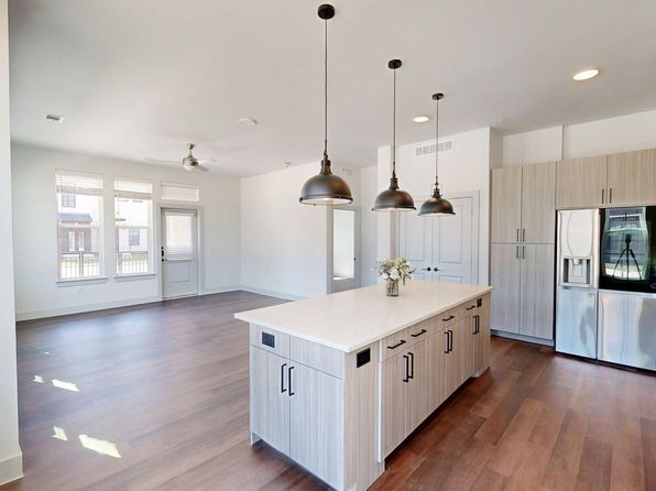 2200 Olympus Blvd #18310