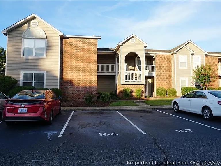 685 Bartons Landing Pl #1 — Photo 1