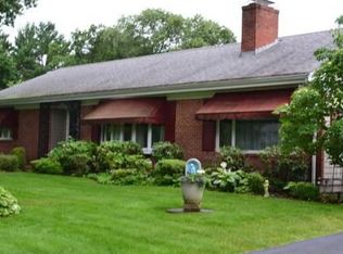 162 Country Club Ln, Brockton, MA 02301