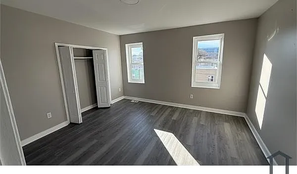 2 bed, 1150 sqft, $1,300 — Photo 2