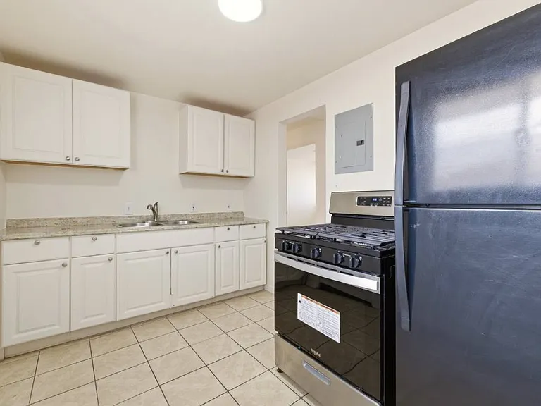 8990 E 12th Ave — Photo 5