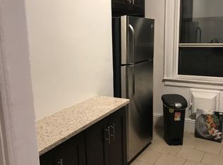 3720 30th Ave, Astoria, NY 11103