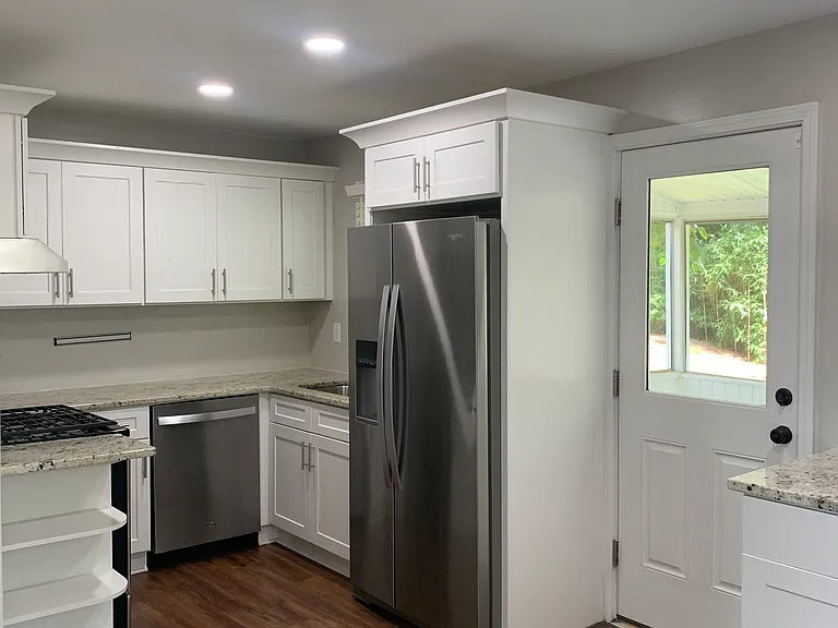 2334 Johnson Ferry Rd NE — Photo 11