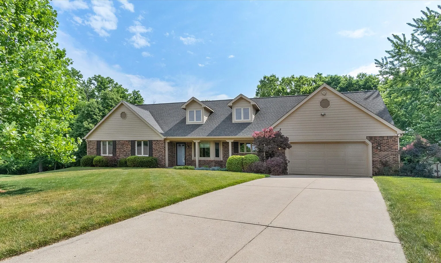 4140 Messersmith Dr photo 1
