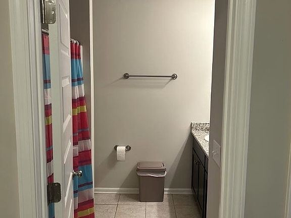 3rd image of 4852 Wisteria Ln
