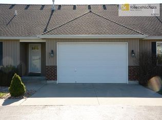 813 Sugarland Dr, Pleasant Hill, MO 64080